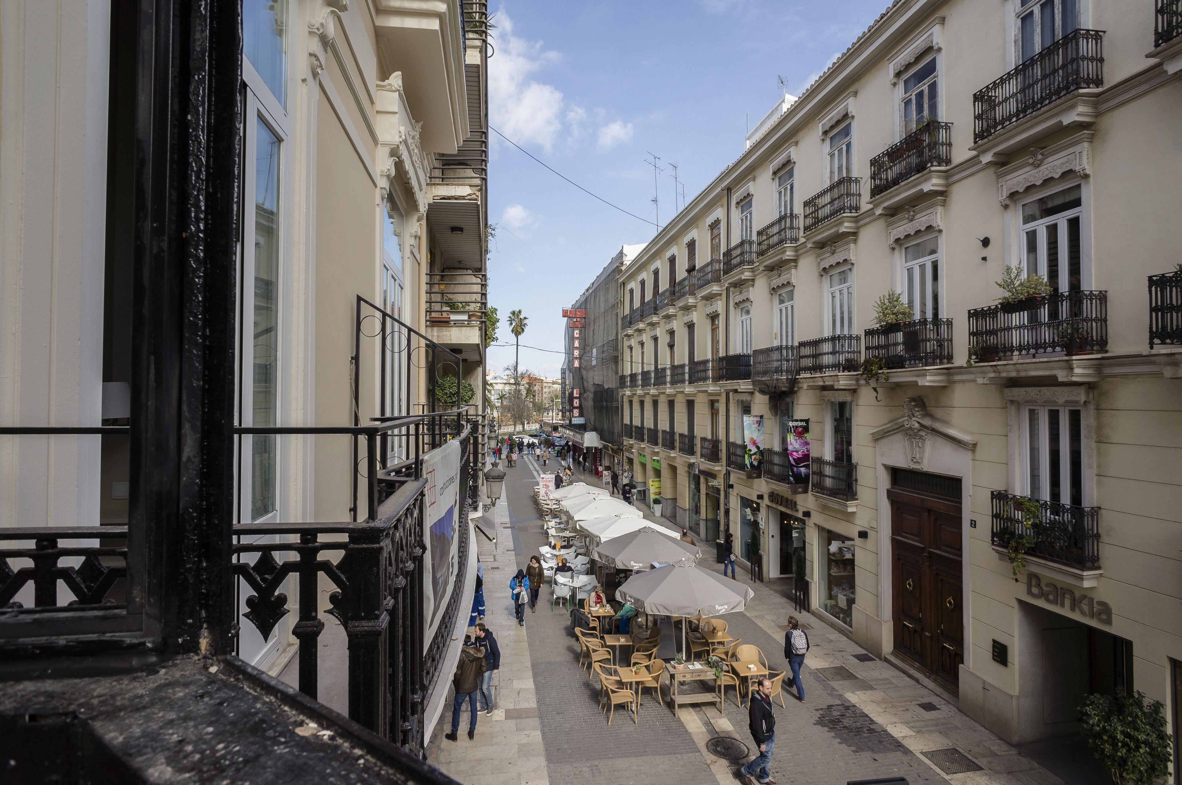 5 Hoteles Románticos en Ciutat Vella Que Enamoran