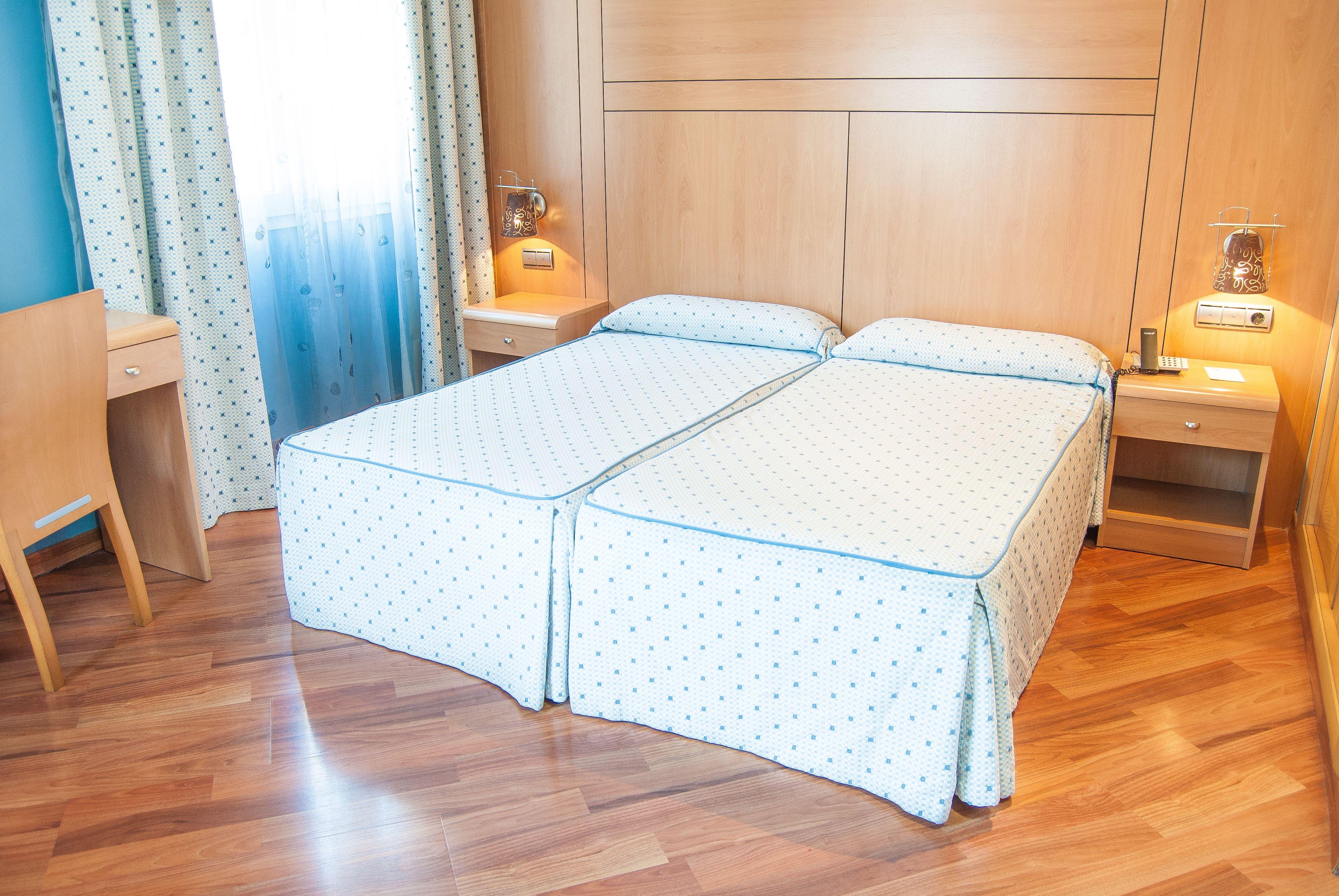 6 Hoteles Céntricos Cerca de Los Cahorros Que Vale la Pena Conocer
