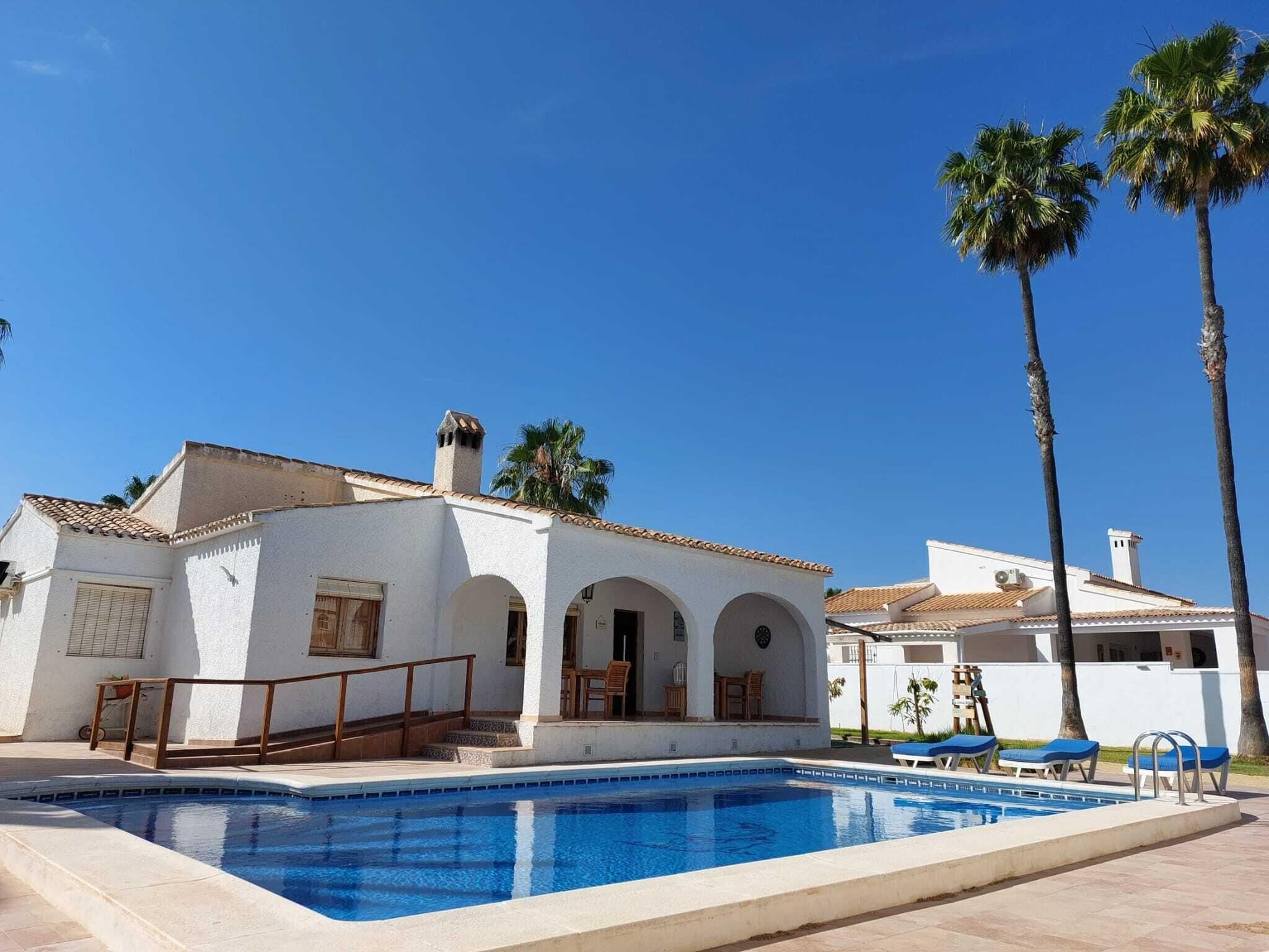 4 Hoteles de Ocio en Alicante para Unas Vacaciones sin Complicaciones