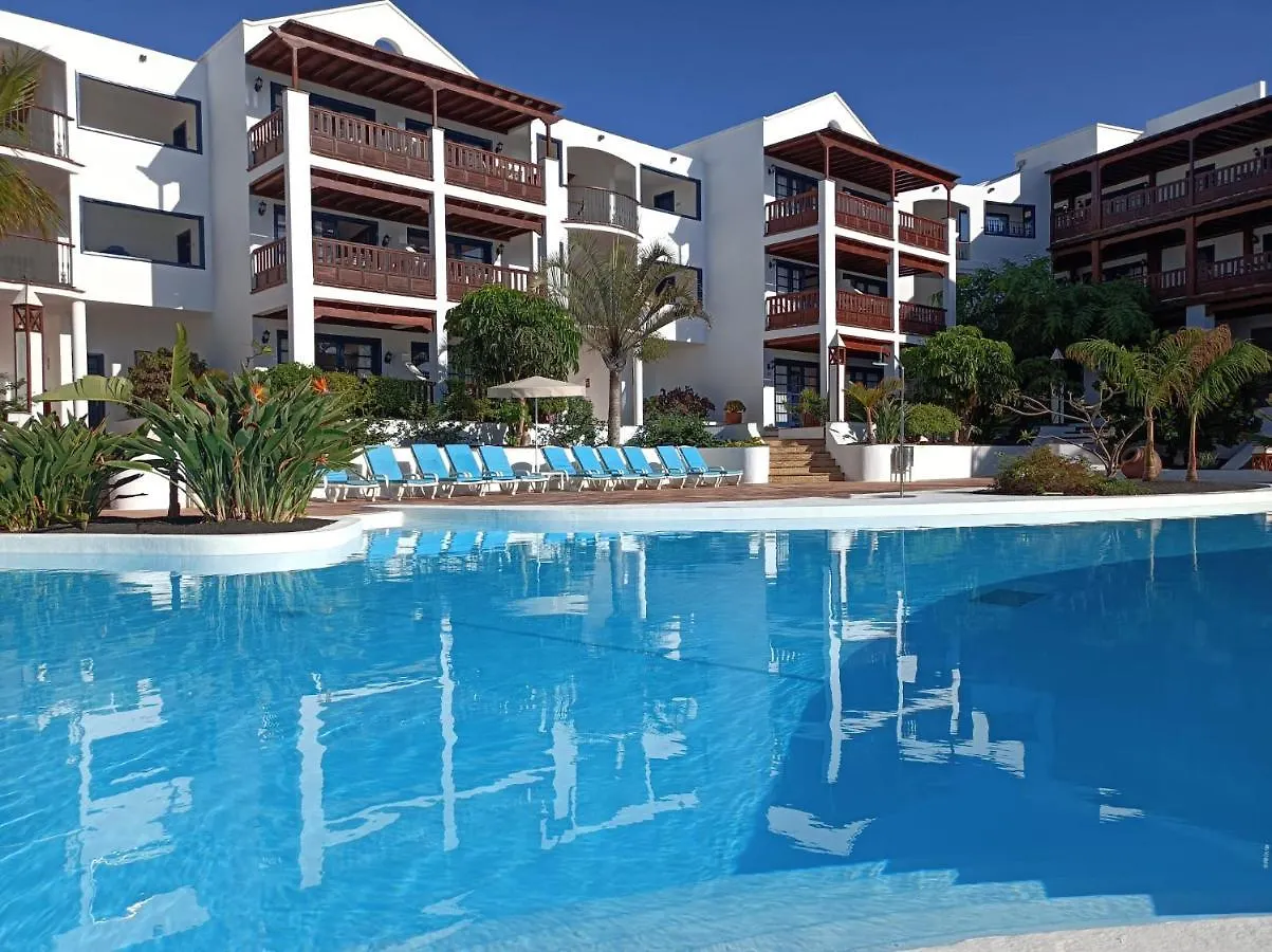 5 Hoteles Céntricos cerca del Mercado de Teguise que Vale la Pena