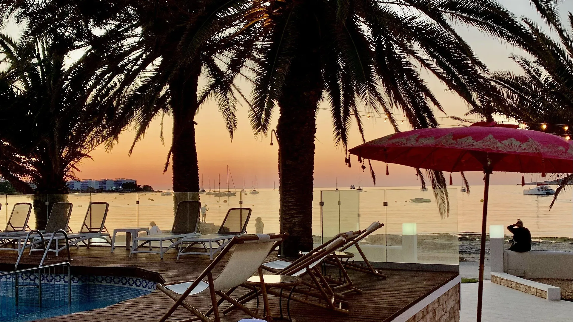 4 Hoteles Céntricos Cerca de Escola Oficial Idiomes Eivissa Que Merece la Pena Conocer