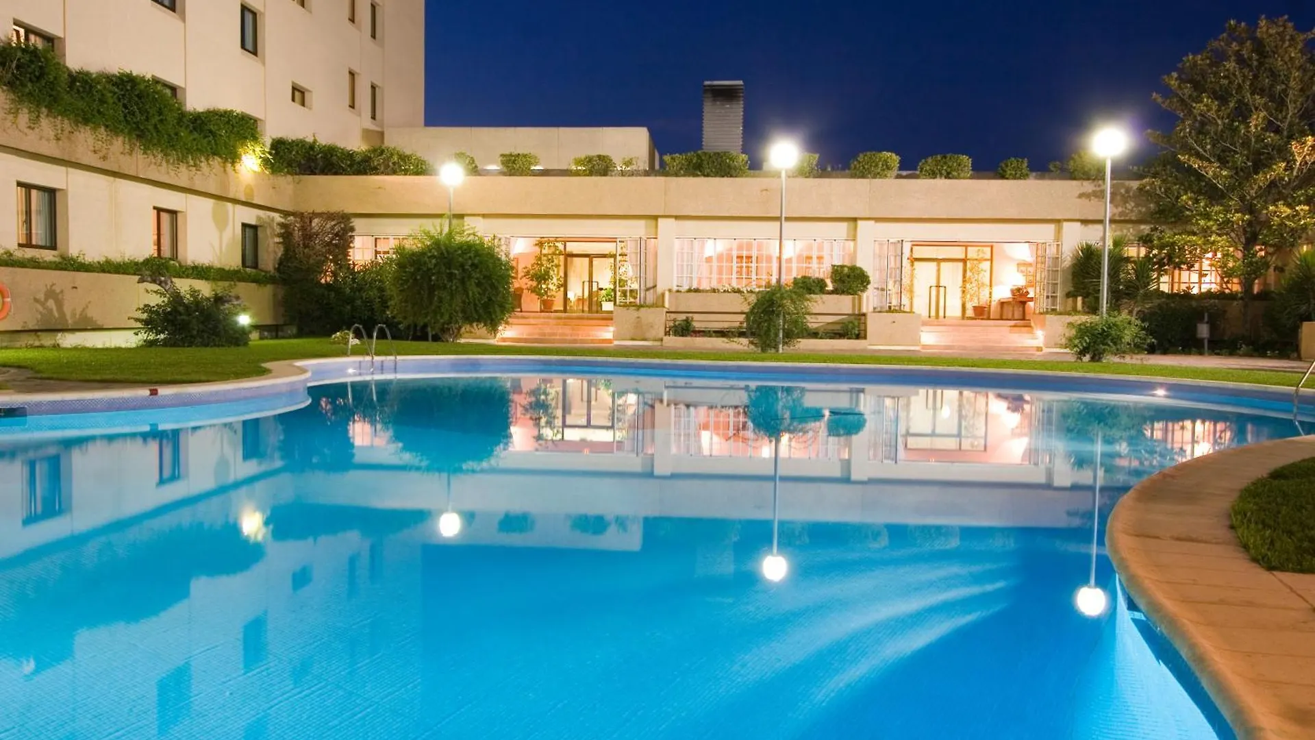 4 Hoteles de 4 Estrellas en Extremadura que Debes Conocer