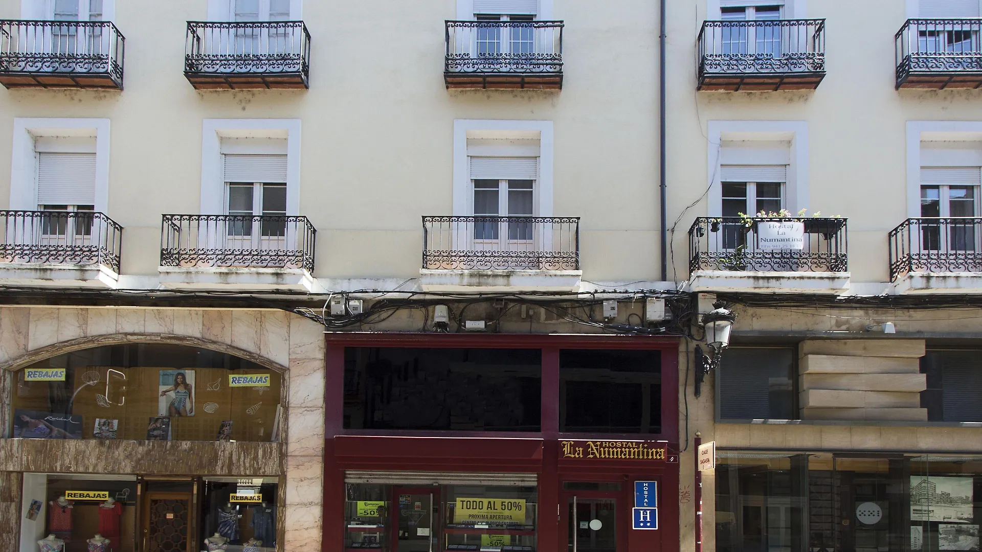 4 Hoteles Baratos en el Centro de Logroño que Destacan