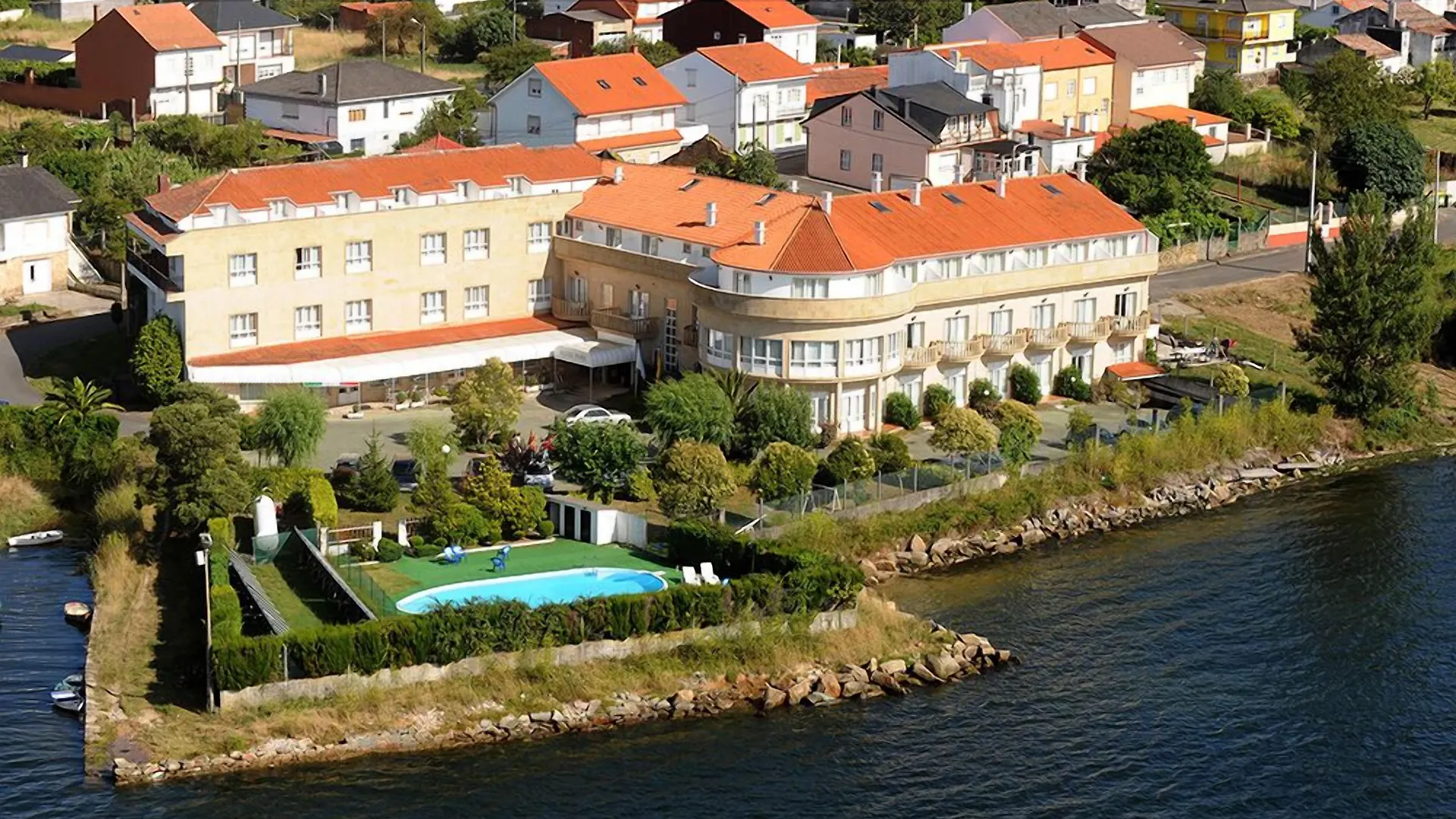 Dónde Alojarse en Galicia: 15 Hoteles de Playa Imprescindibles