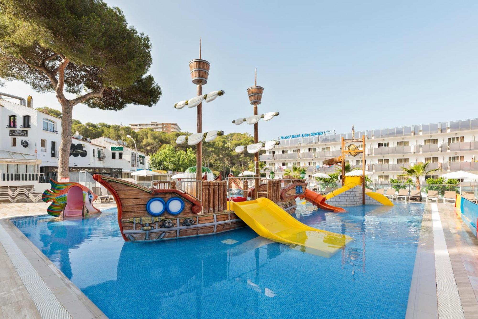 15 Hoteles de Playa en Cataluña Que Vale la Pena Reservar