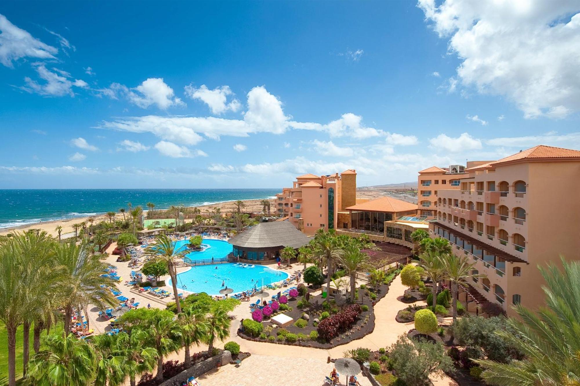 Los 15 Mejores Resorts en Islas Canarias para Cada Tipo de Viajero