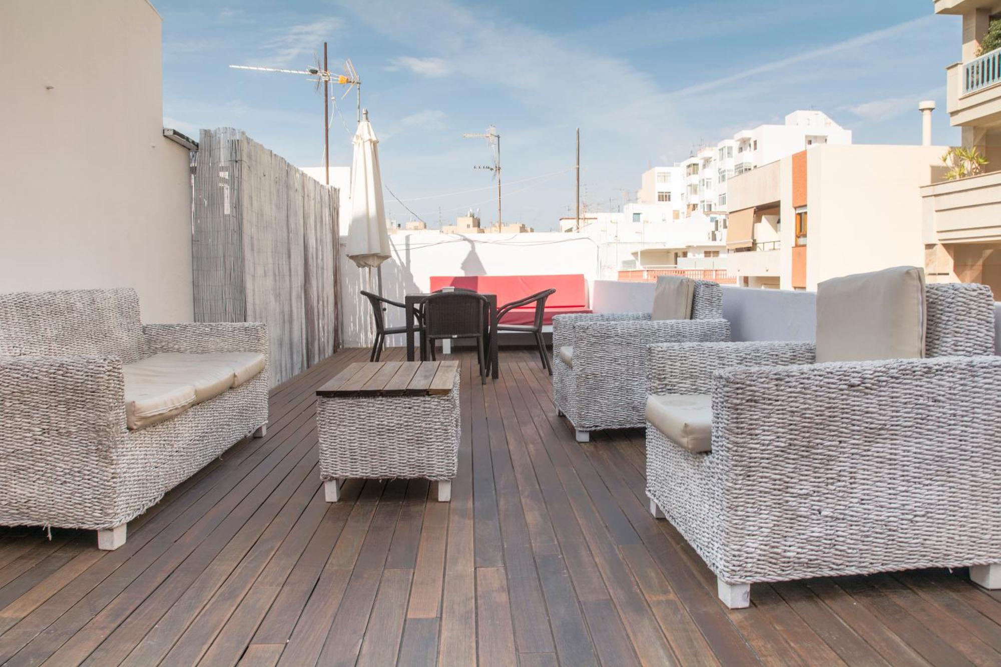 6 Hoteles para Grupos en Islas Baleares que Vale la Pena Reservar